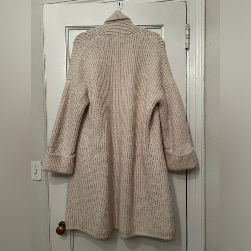 Mango Cream Open-Front Sweater - Picture 3 of 6